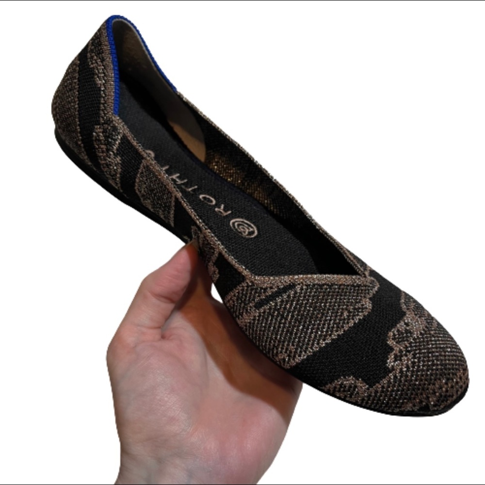 Rothy’s Flat Golden Shimmer  Black/Rose Gold Limited Edition Size 8.